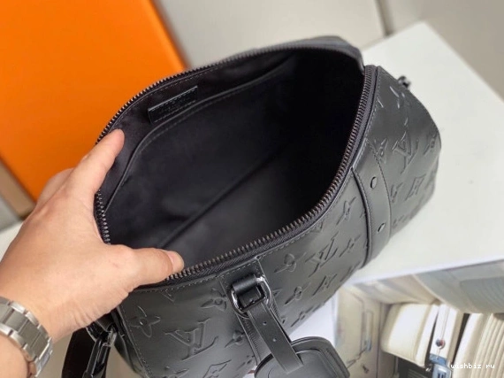 WIS KEEPALL CITY VUITTON LOUIS 0313